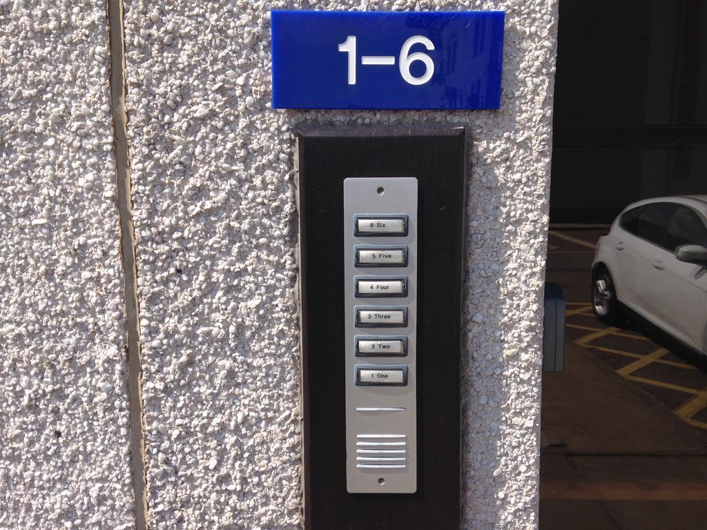 Aberdeen Serviced Apartments - Bloomfield מראה חיצוני תמונה